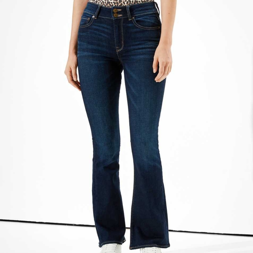 Women's American Eagle High Waisted Flare Artist Jeans , Size 14